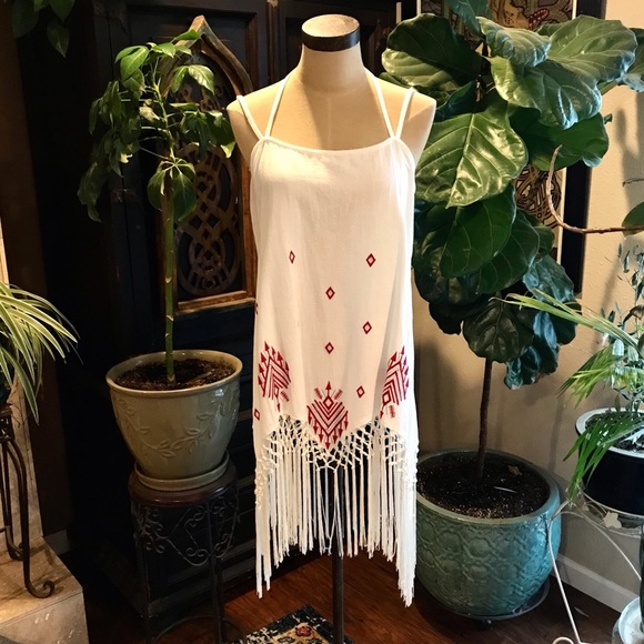 Deja boho embroidered tribal fringe tunic top - Picture 3 of 8